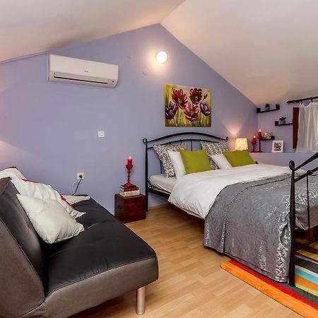 ספליט Apartment Dalmatian Cottage מראה חיצוני תמונה